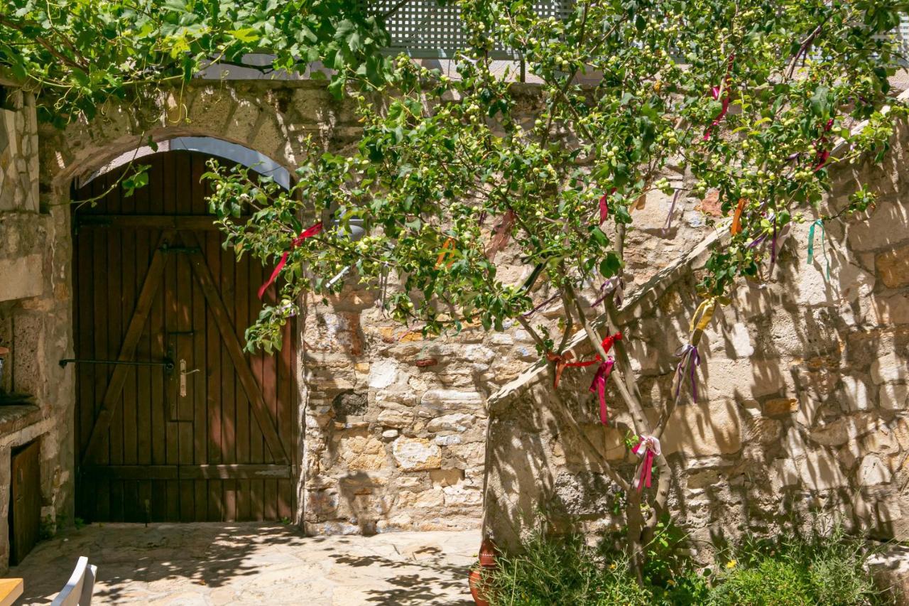 Çeşme Annemin Harabesi Otel المظهر الخارجي الصورة