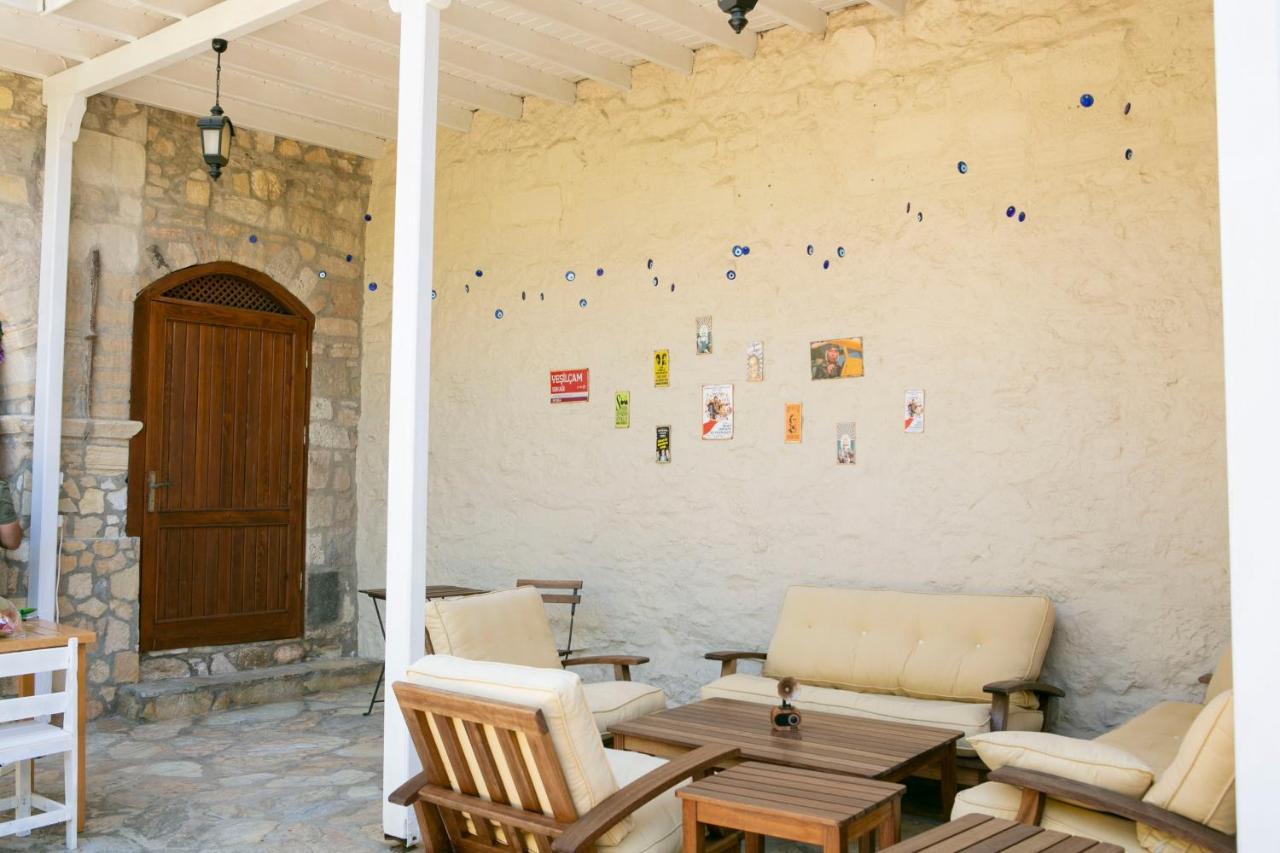 Çeşme Annemin Harabesi Otel المظهر الخارجي الصورة