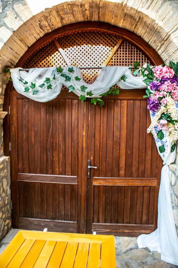 Çeşme Annemin Harabesi Otel المظهر الخارجي الصورة